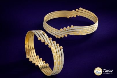 DIVINE Astra Multi-Band Kada Set – Two-Tone Gold & Rhodium Fusion Bangles with Textured Architectural Detailing