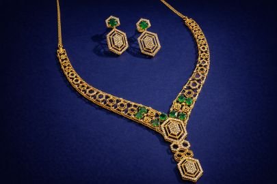 DIVINE Emerald Hexa Royale Necklace Set