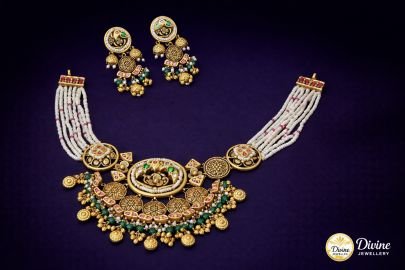 DIVINE Regal Peacocks Heritage Guluband – Antique Gold-Plated Choker with Meenakari Accents and Multi-Strand Pearl Band