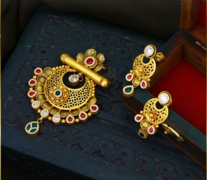 Divine Jewellery 92.5 Silver Gold Plated Temple Pendant Set with Filigree Design, Kundan Stones & Antique Finish