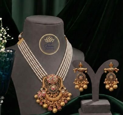 Divine Jewellery 92.5 Silver Gold Plated Pocha Bracelet | Traditional Gujarati Hand Jewellery for WomenTraditional Pearl Choker Necklace Set with Anti