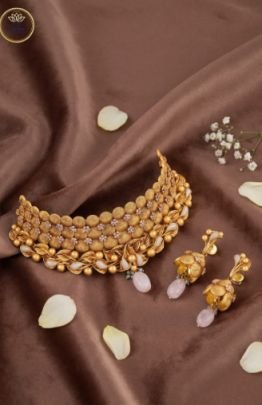 Divine Jewellery Antique Floral Temple Choker Necklace Set with Rose Quartz Drops