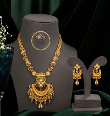 Divine Jewellery Antique Floral Pendant Necklace Set with Earrings (92.5 Silver Gold Plated)