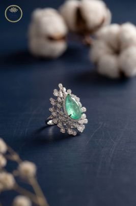 Divine Jewellery Emerald Green Pear Stone Floral Halo Designer Cocktail Ring
