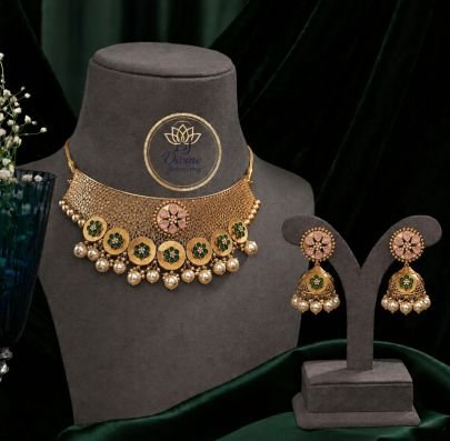 Divine Jewellery Floral Pearl Choker Gold-Plated 92.5 Silver Designer Necklace Set with Earrings
