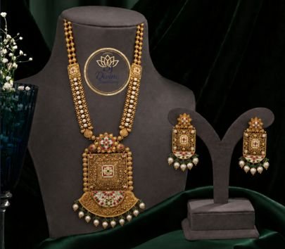 Divine Jewellery Gold Plated 92.5 Silver Traditional Pendant Necklace Set with Matching Earrings