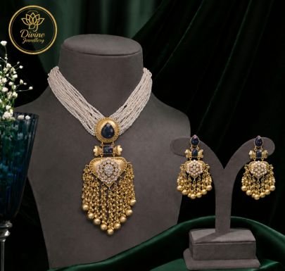 Divine Jewellery Pearl Layered Gold-Plated 92.5 Silver Pendant Necklace Set with EarringsDivine Jewellery Pearl Layered Gold-Plated 92.5 Silver Pendan
