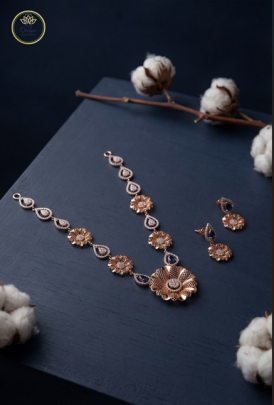 Divine Jewellery Rose Bloom Blue Accent Designer Necklace Set
