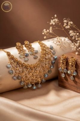 Divine Jewellery Royal Antique Gold Stone Drop Choker Necklace Set