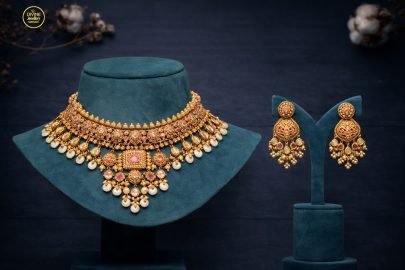 Divine Jewellery Royal Antique Bridal Choker Necklace Set with Kundan Stones and Pearl Drops
