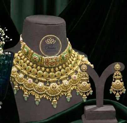 Divine Jewellery Royal Antique Gold-Plated 92.5 Silver Bridal Choker Necklace Set with Earrings