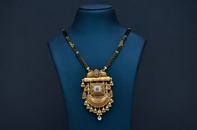 Divine Jewellery Royal Temple Heritage Mangalsutra with Architectural Pendant