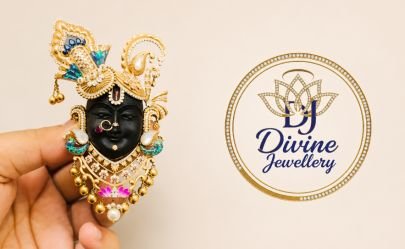 Divine Jewellery Shrinathji Idol Brooch Pendant for Women & Men | Gold Plated Silver Base Krishna Devotional Jewellery