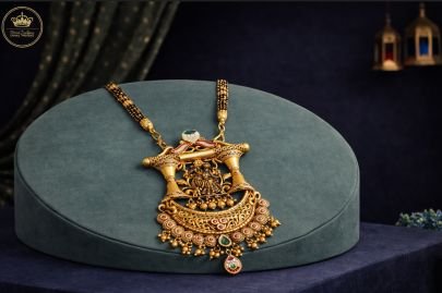 Divine Jewellery Temple Lakshmi Antique Mangalsutra with Traditional Pendant