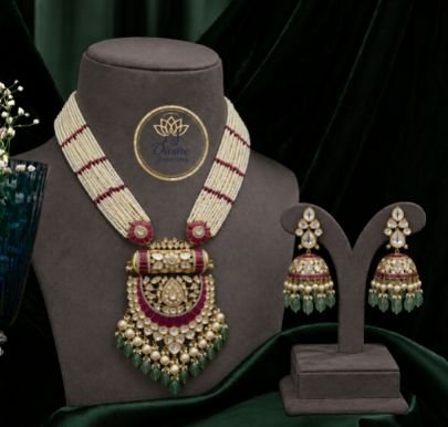 Divine Jewellery Traditional Rajwadi Pearl Necklace Set for Women, Kundan Pendant Haar with Green Beads and Matching Jhumka Earrings, Bridal Wedding J