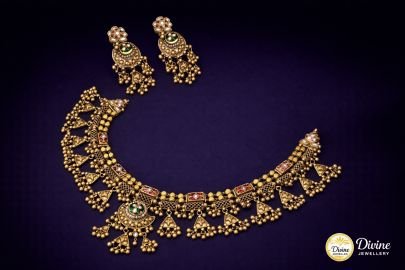 Divine Regal Peacock Rajwada Guluband – Antique Gold-Plated Choker with Meenakari Art & Pearl Band