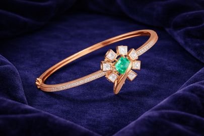 Elegant Emerald Center Floral Bracelet in 92.5 Silver with Rose Gold Plating