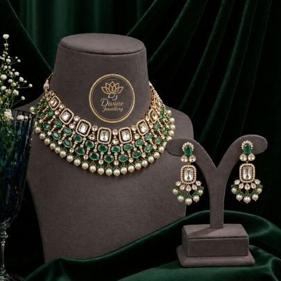 Elegant Kundan Choker Necklace Set with Emerald Green Stones & Pearl Drops – 92.5 Silver Gold Plated Jewellery