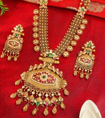 Grand Temple Bridal Necklace Set with Intricate Pendant & Earrings – 92.5 Silver Gold Plated Traditional Jewellery | Divine Jewellery