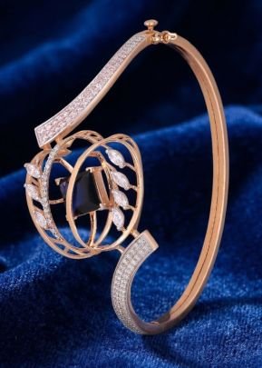 Luxury Black Stone Designer Open Cuff Bracelet – 92.5 Silver Gold Plated Statement Bracelet