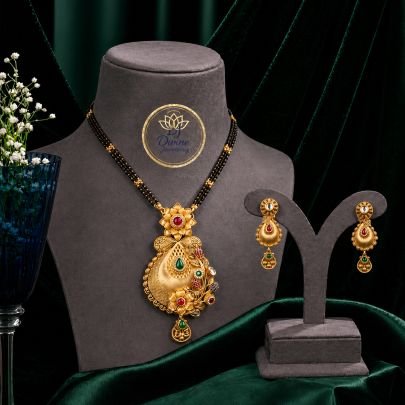 Mangalsutra Style Floral Temple Pendant Necklace Set with Earrings in 92.5 Silver Gold Plated | Black Beads Traditional Jewellery – Divine Jewellery