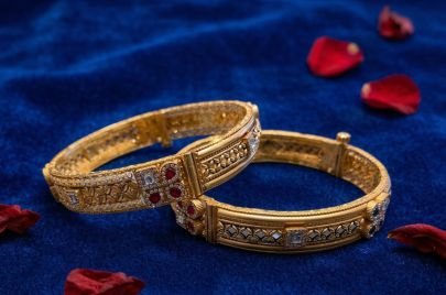 Royal Antique Designer Kada (Bangle) Set in 92.5 Silver with Gold Plating – Divine Jewellery